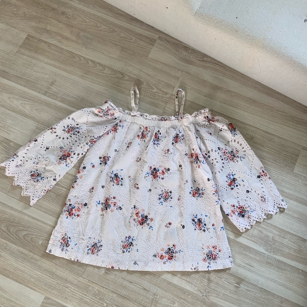 LOFT Linen Cold Shoulder Floral Summer Top - Small